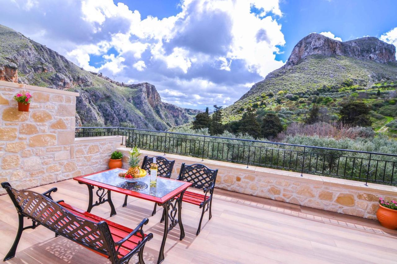 Villa Anastasia Luxe With Top Wifi, Bbq & Amazing Views Kíssamos Zewnętrze zdjęcie